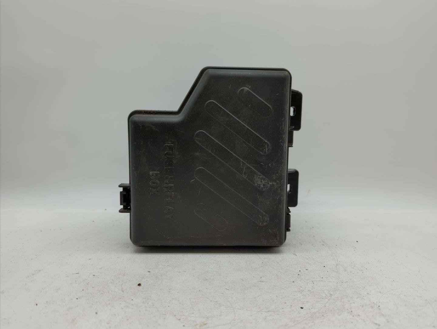 2010-2012 Hyundai Santa Fe Fusebox Fuse Box Panel Relay Module P/N:91115-2B050 91950-2B710 Fits Fits 2010 2011 2012 OEM Used