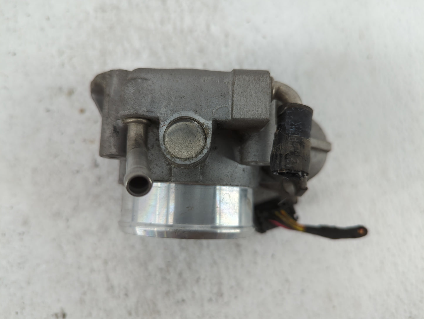 2010-2012 Hyundai Santa Fe Throttle Body P/N:35100-25400 35100-25200 Fits Fits 2006 2007 2008 2009 2010 2011 2012 2013 OEM U