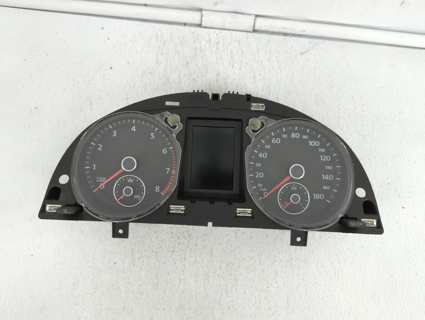 2010-2012 Hyundai Santa Fe Instrument Cluster Speedometer Gauges P/N:94011-0W130CA 94011-0W131 Fits Fits 2010 2011 2012 OEM 