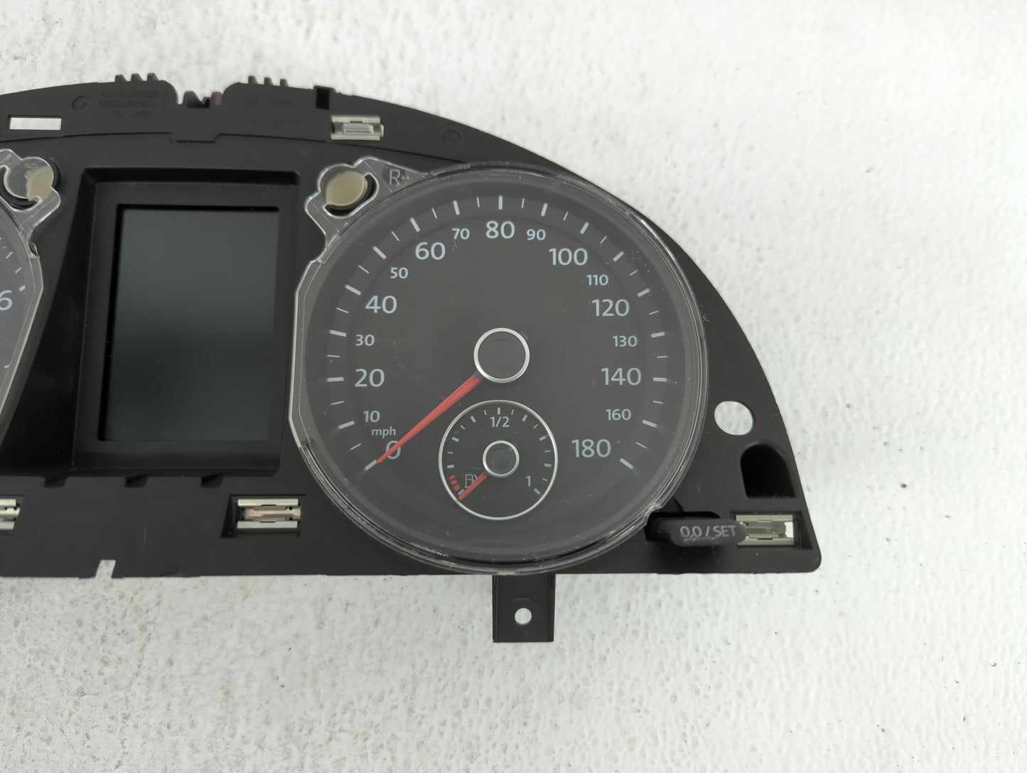 2010-2012 Hyundai Santa Fe Instrument Cluster Speedometer Gauges P/N:94011-0W130CA 94011-0W131 Fits Fits 2010 2011 2012 OEM 