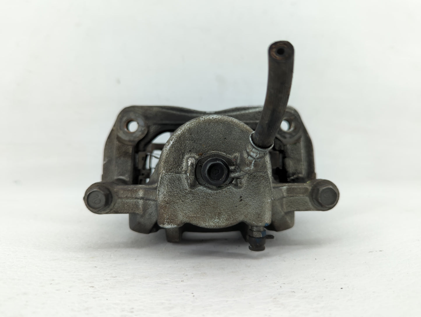 2010-2012 Hyundai Santa Fe Front Driver Left Brake Caliper - Oemusedautoparts1.com
