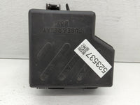 2010-2012 Hyundai Santa Fe Fusebox Fuse Box Panel Relay Module Fits Fits 2010 2011 2012 OEM Used Auto Parts - Oemusedautopar