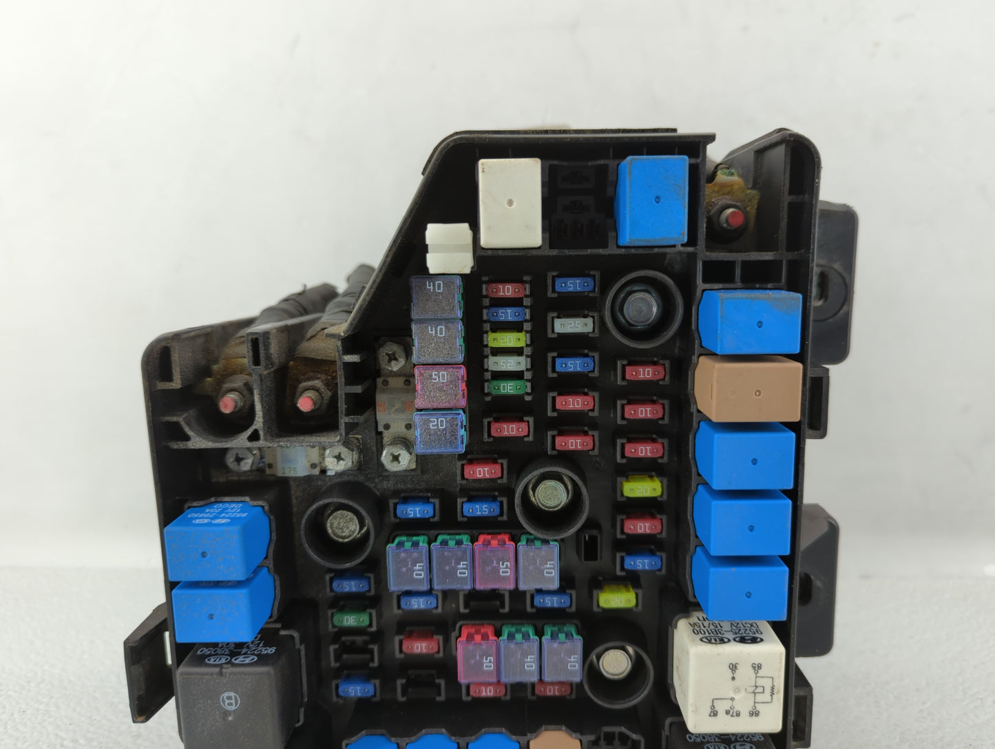 2010-2012 Hyundai Santa Fe Fusebox Fuse Box Panel Relay Module P/N:91115-2B050 Fits Fits 2010 2011 2012 OEM Used Auto Parts 