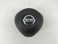 2010-2012 Hyundai Santa Fe Air Bag Driver Left Steering Wheel Mounted P/N:0589-P1-000299 Fits Fits 2010 2011 2012 OEM Used A
