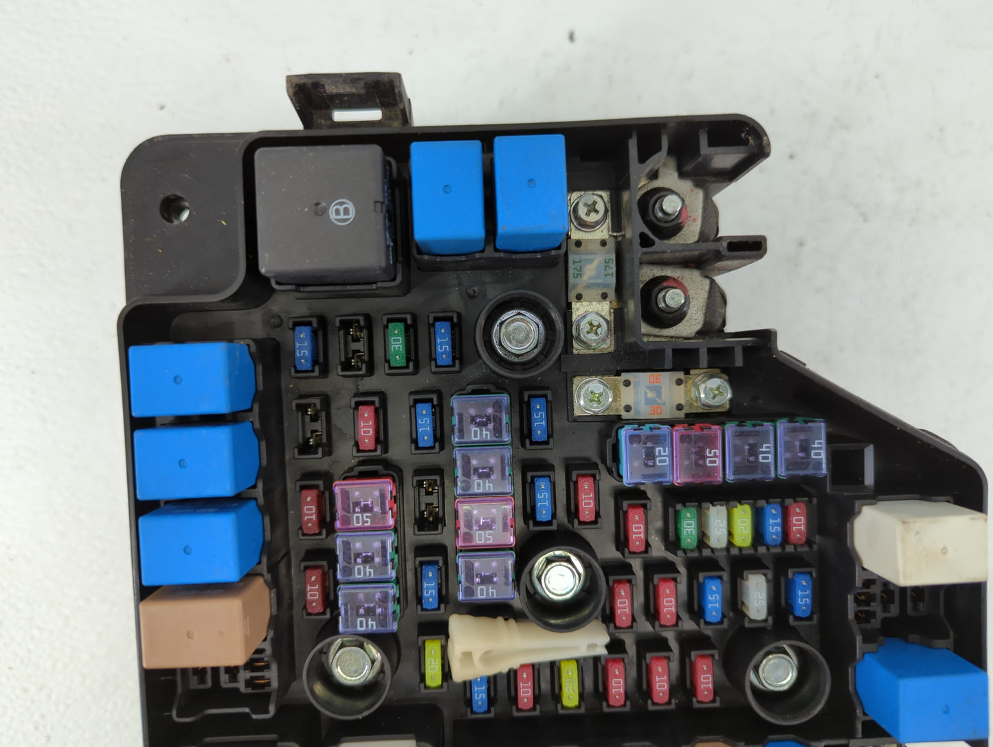 2010-2012 Hyundai Santa Fe Fusebox Fuse Box Panel Relay Module P/N:91115-2B050 Fits Fits 2010 2011 2012 OEM Used Auto Parts 