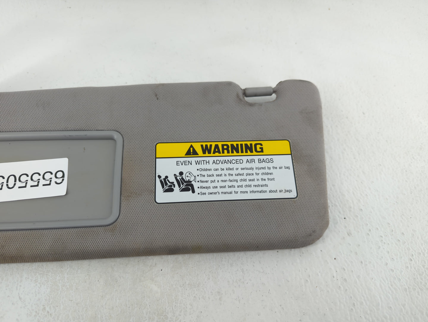 2010-2012 Hyundai Santa Fe Sun Visor Shade Replacement Driver Left Mirror Fits Fits 2010 2011 2012 OEM Used Auto Parts - Oem