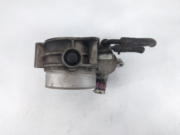 2010-2012 Hyundai Santa Fe Throttle Body P/N:DG6120102B05363 Fits Fits 2010 2011 2012 2013 2014 OEM Used Auto Parts