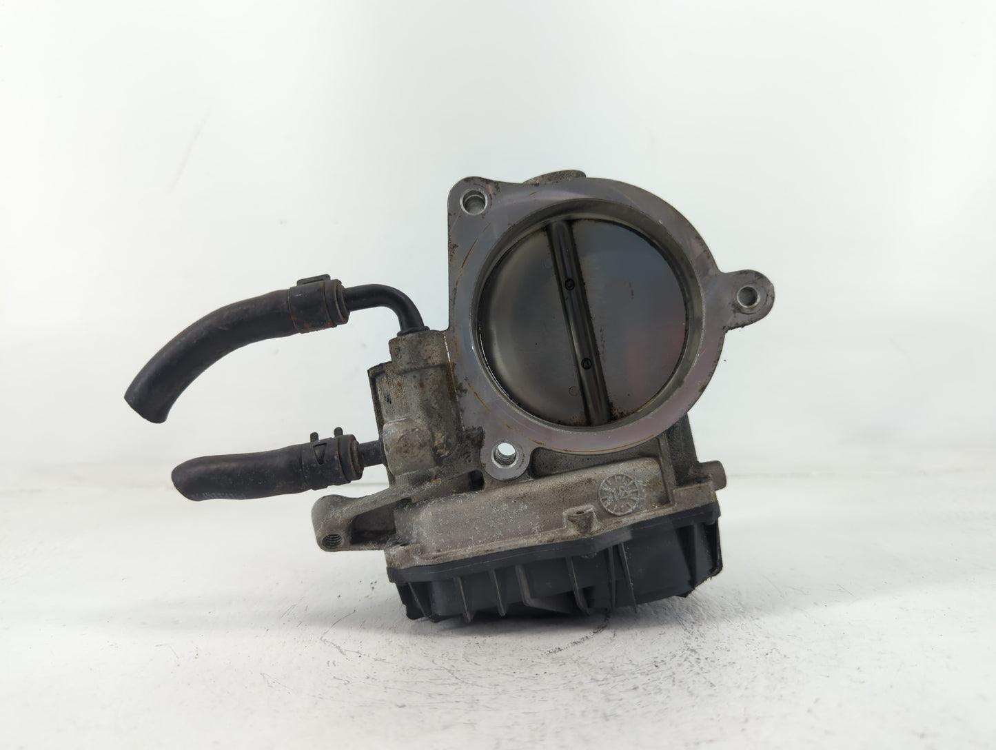 2010-2012 Hyundai Santa Fe Throttle Body P/N:DG6120102B05363 Fits Fits 2010 2011 2012 2013 2014 OEM Used Auto Parts - Oemuse