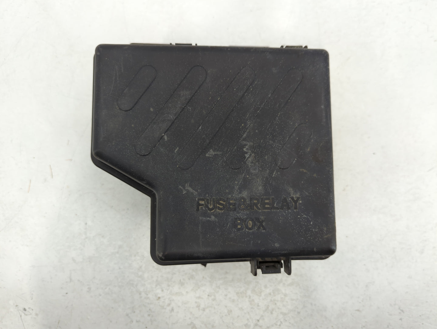 2010-2012 Hyundai Santa Fe Fusebox Fuse Box Panel Relay Module P/N:1950-2B710 Fits Fits 2010 2011 2012 OEM Used Auto Parts -