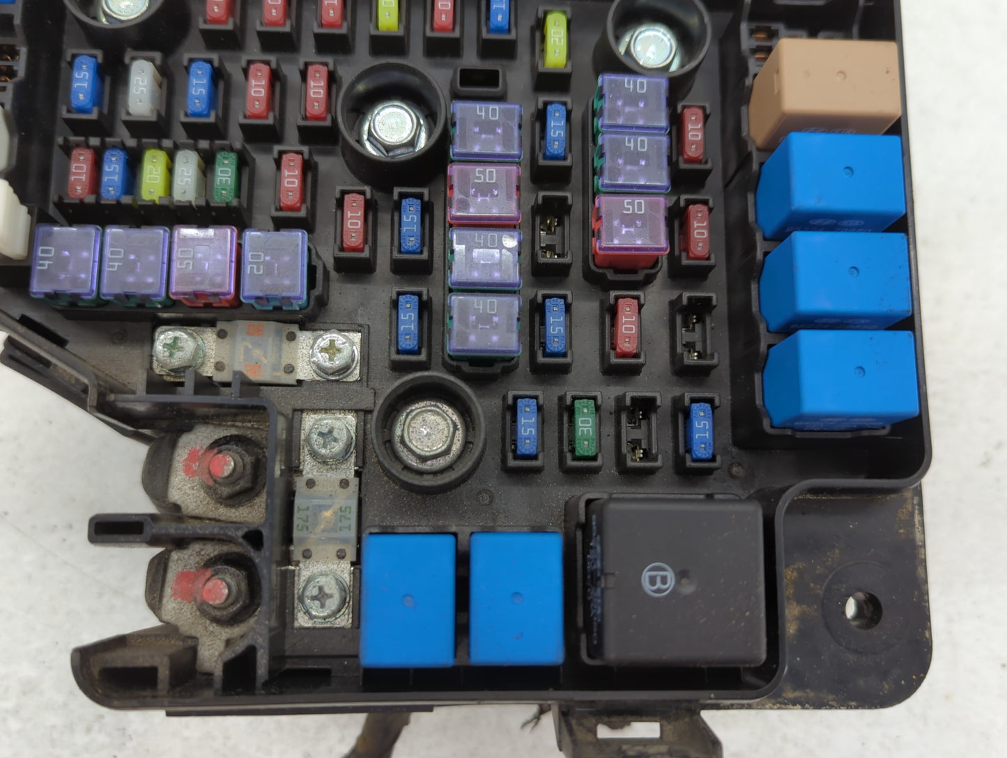 2010-2012 Hyundai Santa Fe Fusebox Fuse Box Panel Relay Module P/N:1950-2B710 Fits Fits 2010 2011 2012 OEM Used Auto Parts -