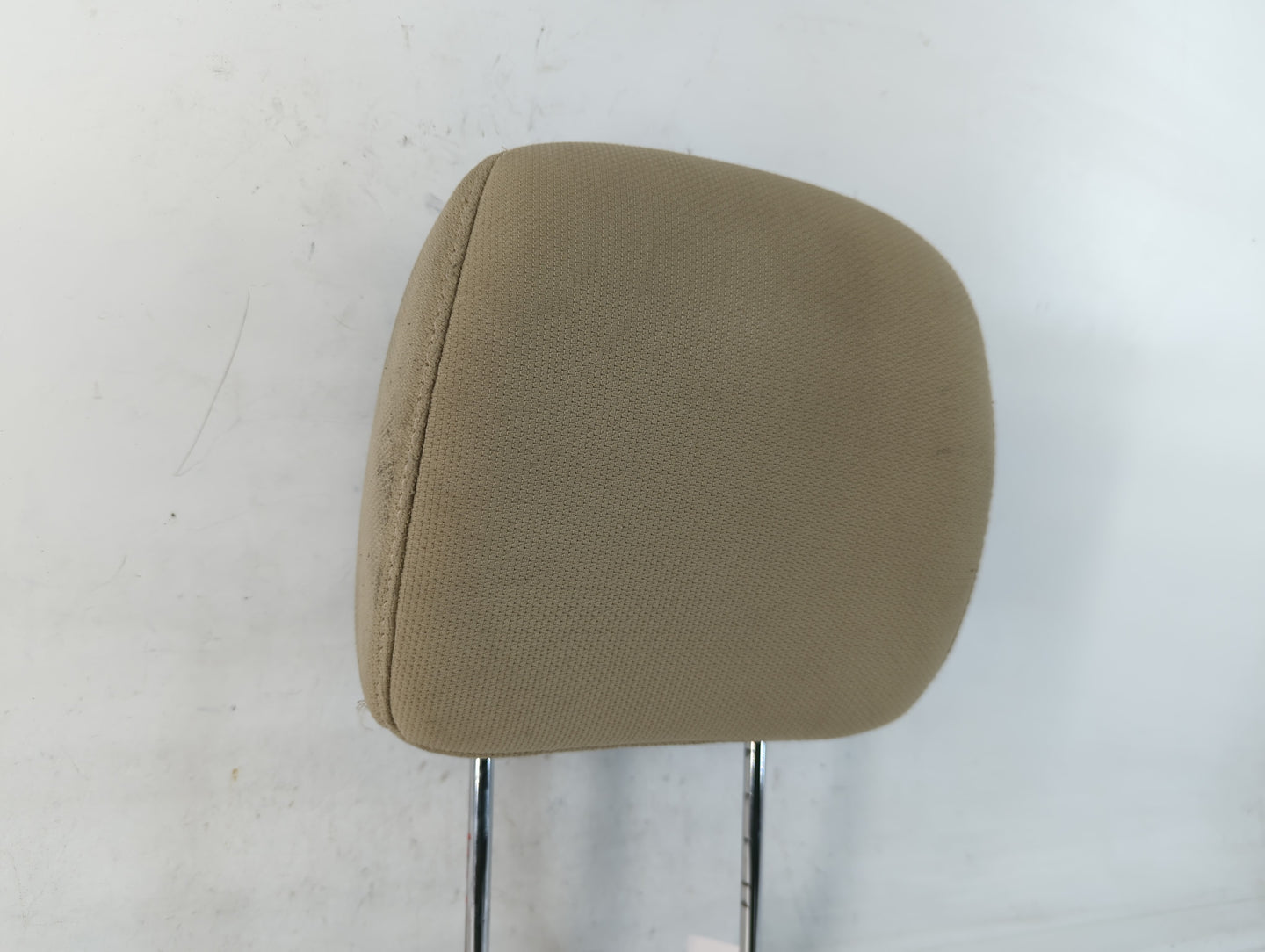 2010-2012 Hyundai Santa Fe Headrest Head Rest Front Driver Passenger Seat Fits Fits 2010 2011 2012 OEM Used Auto Parts - Oem