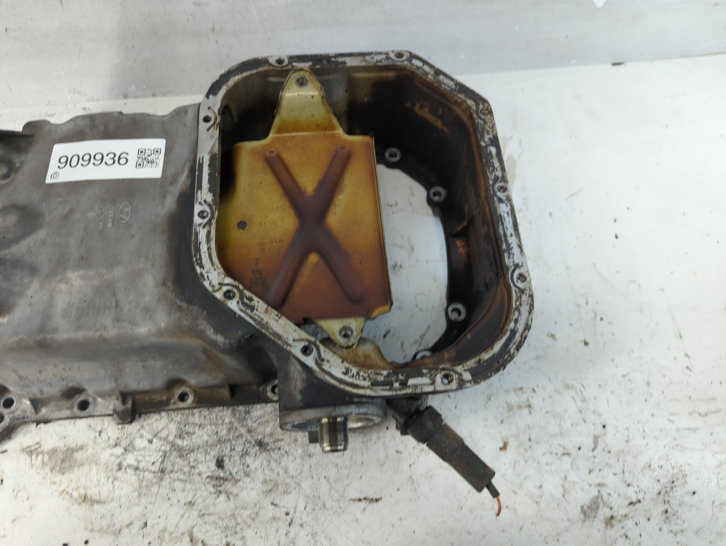 2010-2018 Hyundai Santa Fe Engine Oil Pan P/N:21521-37101 Fits Fits 2007 2008 2009 2010 2011 2012 2013 2014 2015 2016 2017 2