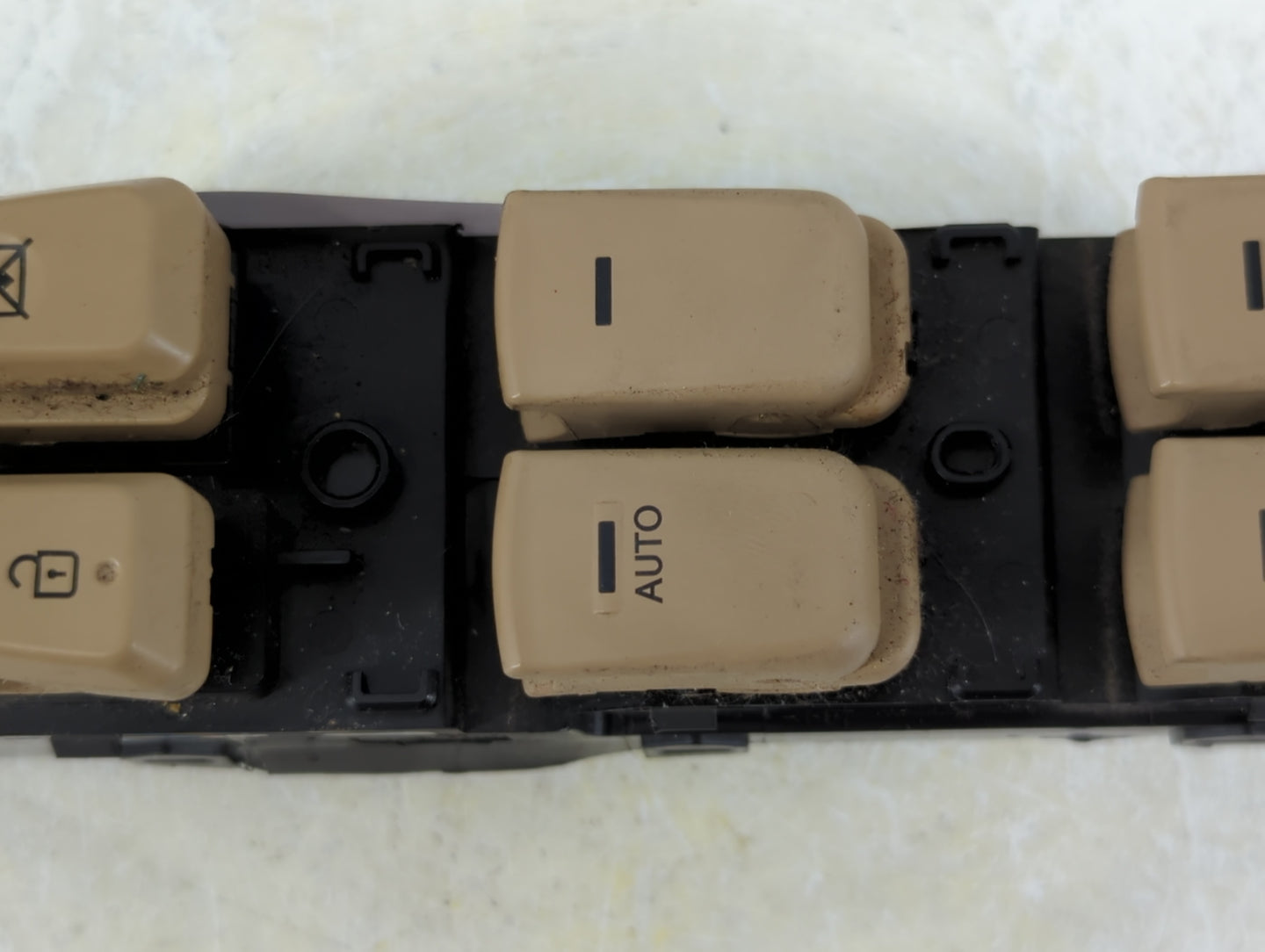 2011-2015 Hyundai Sonata Master Power Window Switch Replacement Driver Side Left Fits Fits 2011 2012 2013 2014 2015 OEM Used