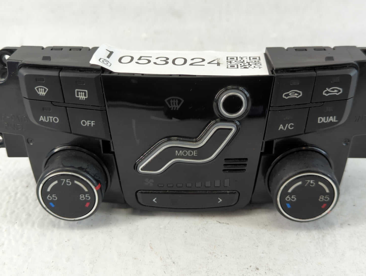 2011-2013 Hyundai Sonata Climate Control Module Temperature AC/Heater Replacement Fits Fits 2011 2012 2013 OEM Used Auto Par