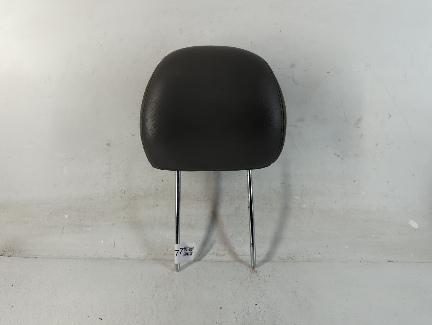 2011-2015 Hyundai Sonata Headrest Head Rest Front Driver Passenger Seat Fits Fits 2011 2012 2013 2014 2015 OEM Used Auto Par