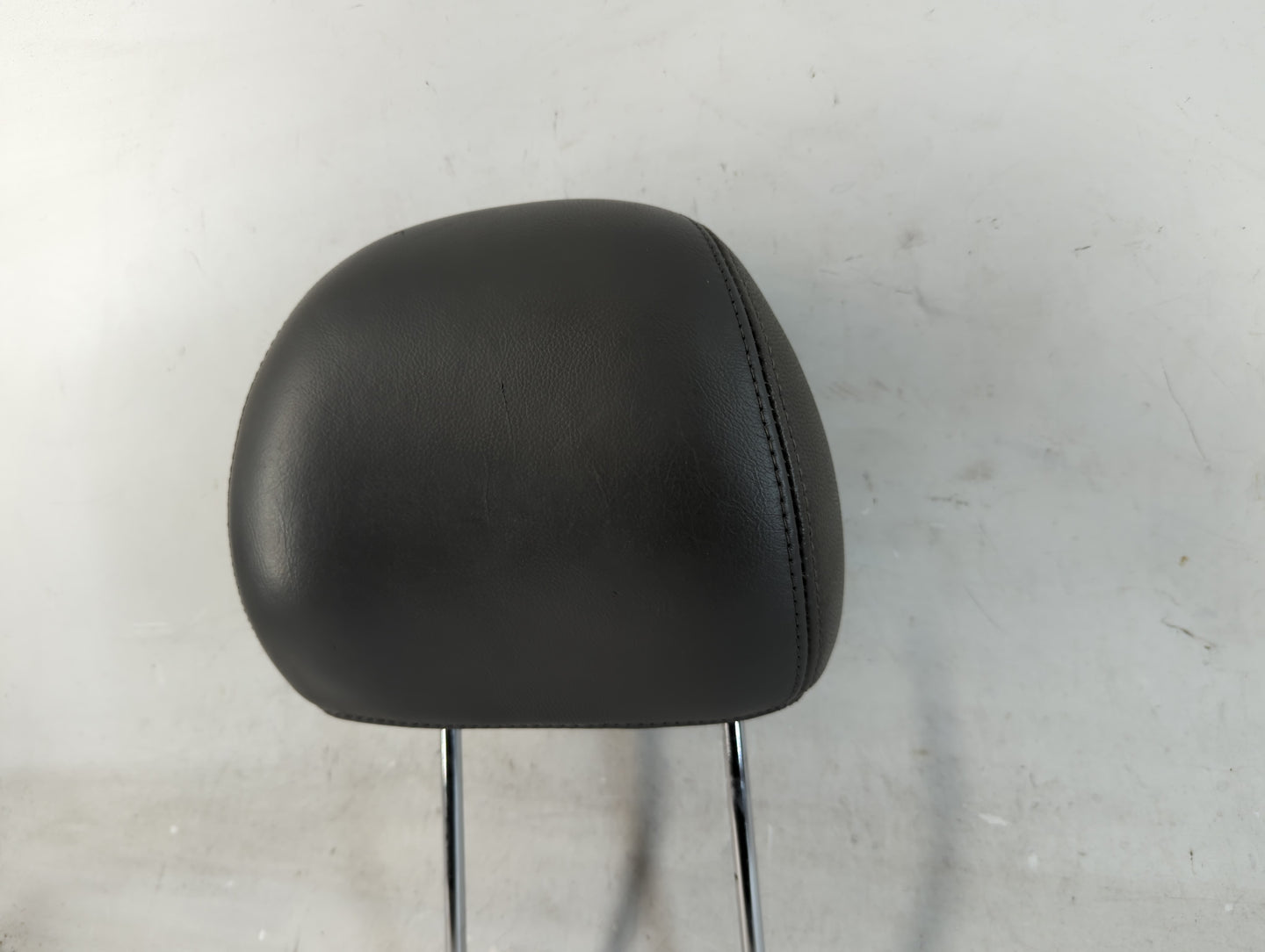 2011-2015 Hyundai Sonata Headrest Head Rest Front Driver Passenger Seat Fits Fits 2011 2012 2013 2014 2015 OEM Used Auto Par