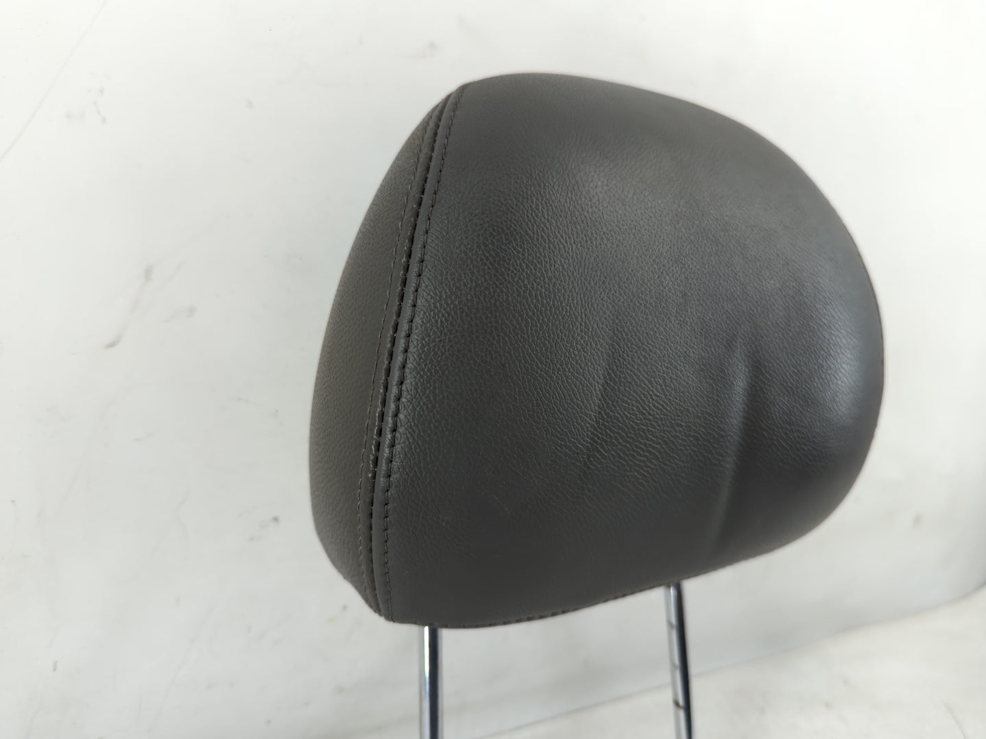 2011-2012 Hyundai Sonata Headrest Head Rest Front Driver Passenger Seat Fits Fits 2011 2012 OEM Used Auto Parts - Oemusedaut