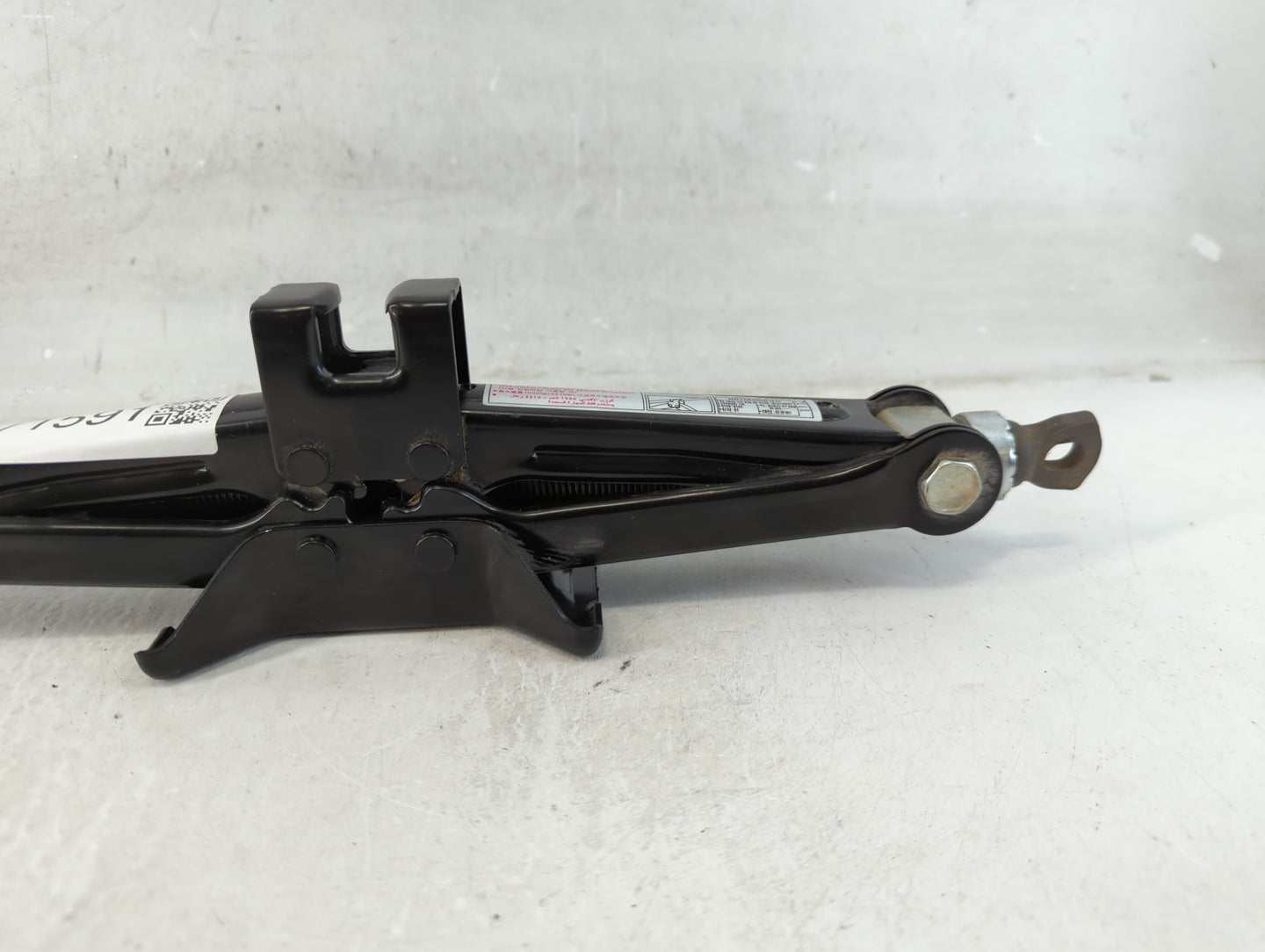 2012 Hyundai Sonata Spare Scissor Car Jack - Oemusedautoparts1.com