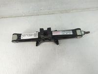 2012 Hyundai Sonata Spare Scissor Car Jack 1071591 - Oemusedautoparts1.com