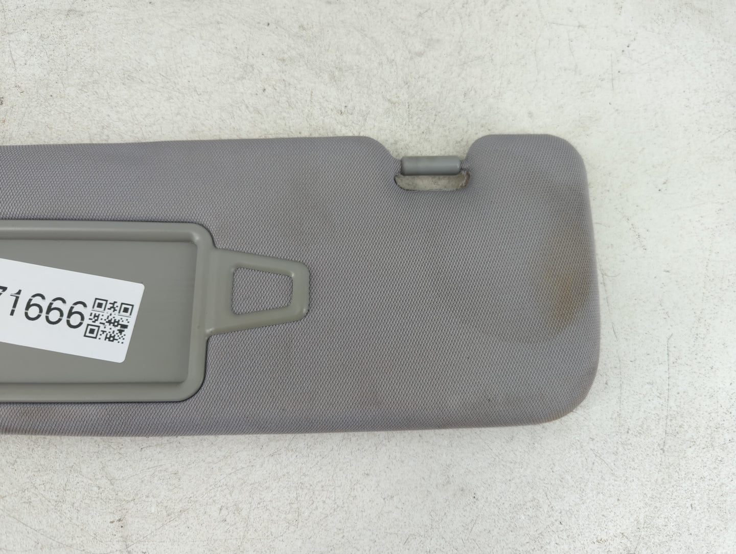 2012-2014 Hyundai Sonata Sun Visor Shade Replacement Driver Left Mirror Fits Fits 2012 2013 2014 OEM Used Auto Parts - Oemus
