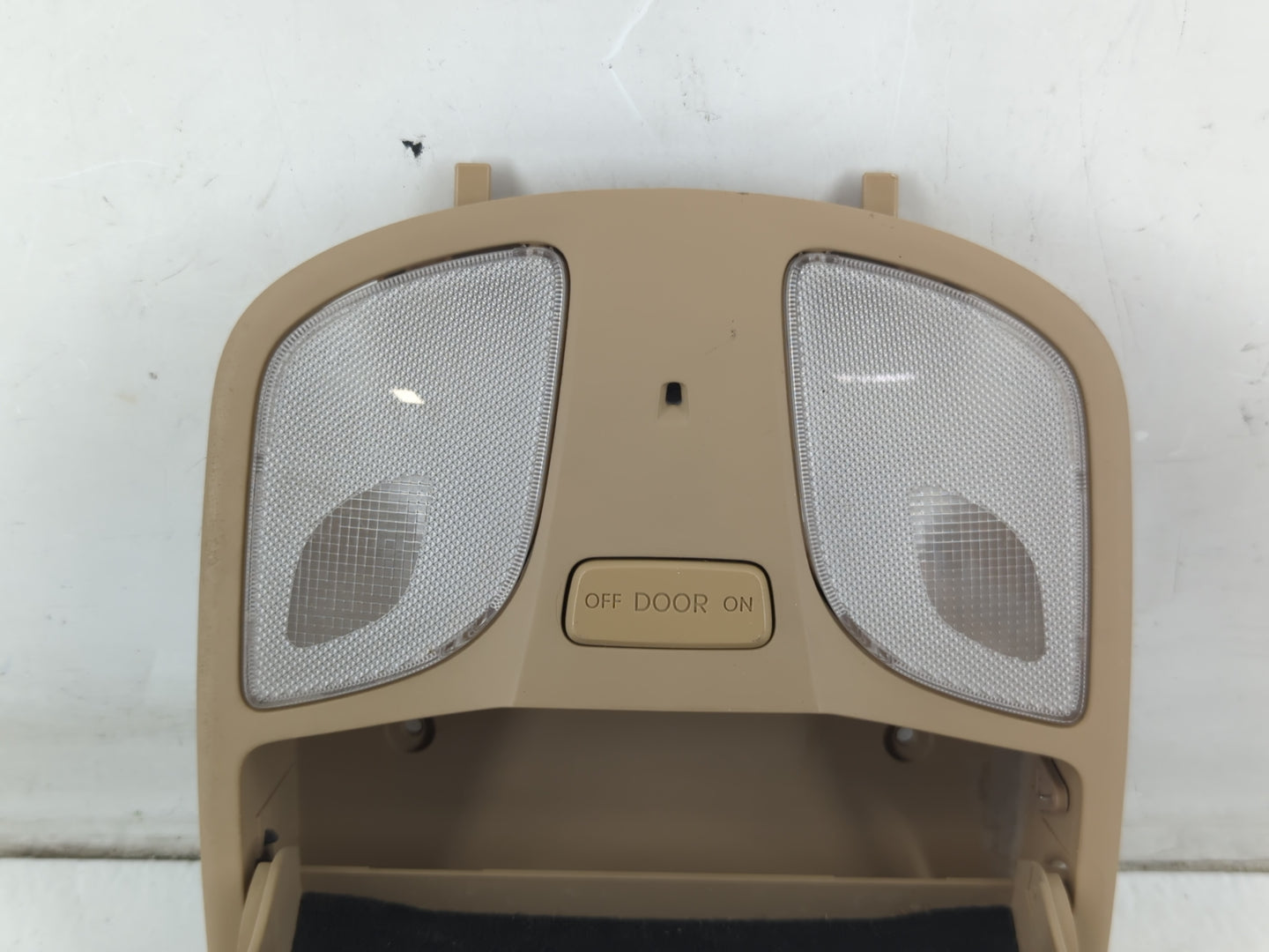 2011-2015 Hyundai Sonata Overhead Roof Console 1093298 - Oemusedautoparts1.com