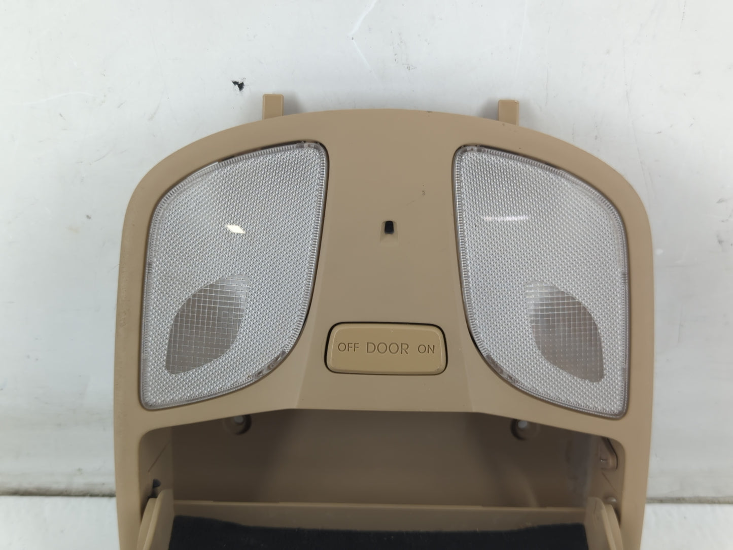2011-2015 Hyundai Sonata Overhead Roof Console 1093298 - Oemusedautoparts1.com