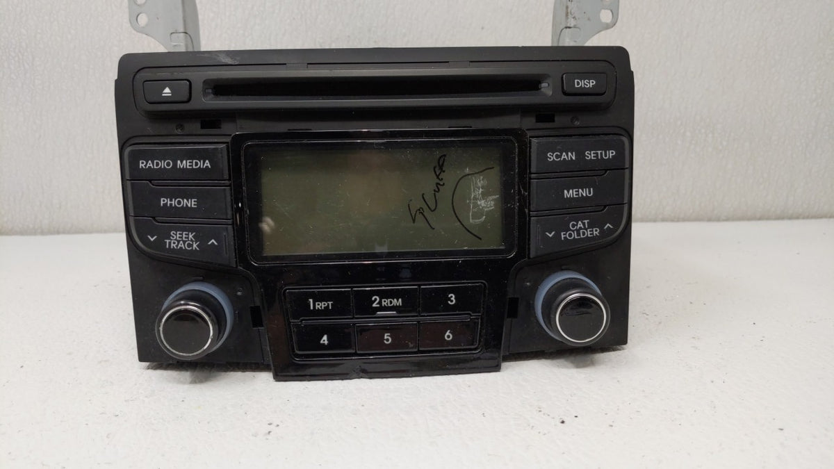 2012-2015 Hyundai Sonata Am Fm Cd Player Radio Receiver 109601 - Oemusedautoparts1.com