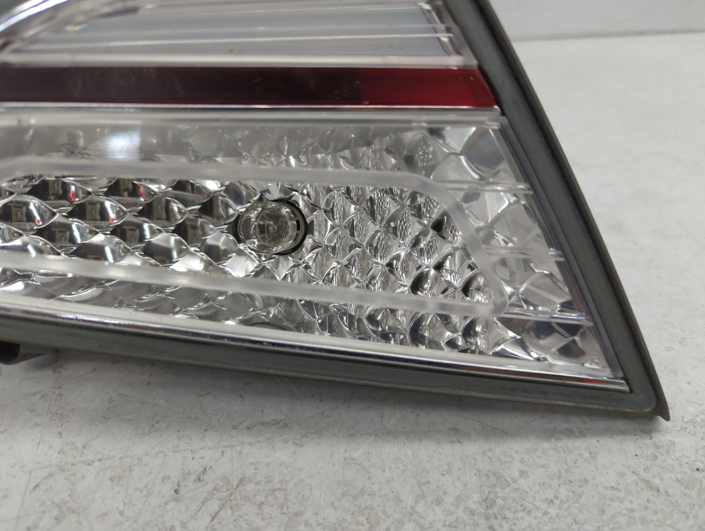 2011-2015 Hyundai Sonata Tail Light Assembly Driver Left OEM P/N:92403-4R0 Fits Fits 2011 2012 2013 2014 2015 OEM Used Auto 