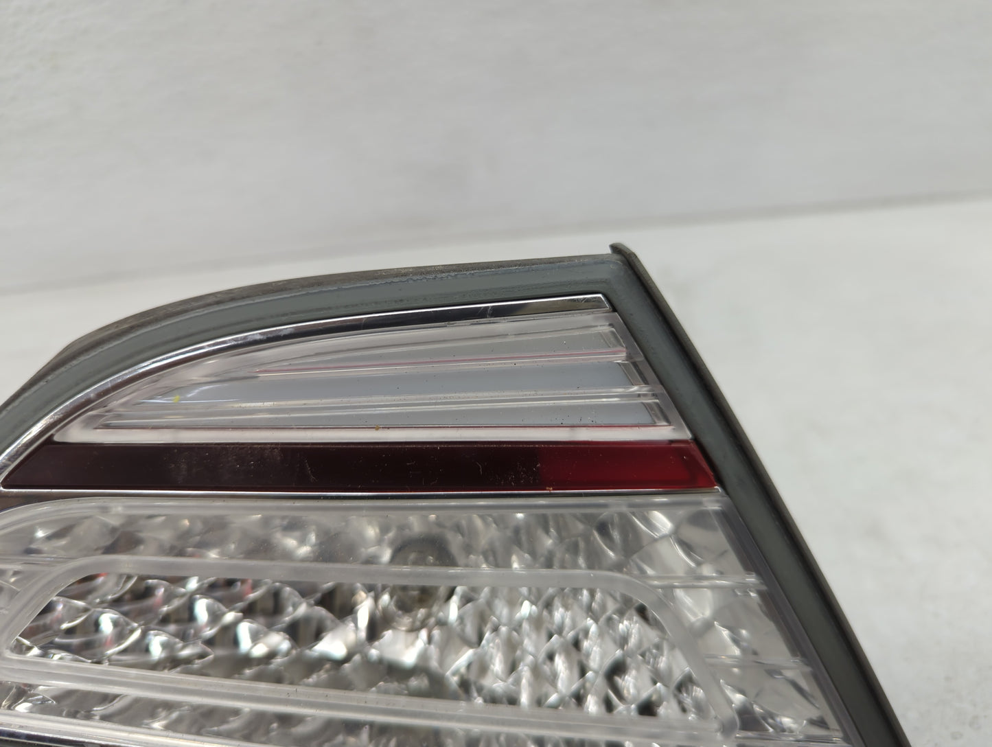 2011-2015 Hyundai Sonata Tail Light Assembly Driver Left OEM P/N:92403-4R0 Fits Fits 2011 2012 2013 2014 2015 OEM Used Auto 