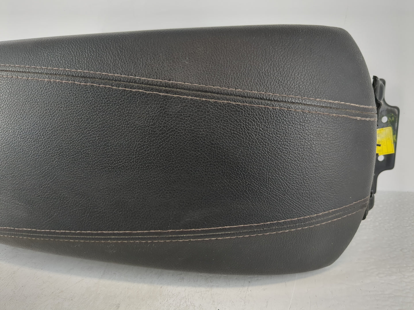 2011-2014 Hyundai Sonata Center Console Armrest Cover Lid Fits Fits 2011 2012 2013 2014 OEM Used Auto Parts - Oemusedautopar