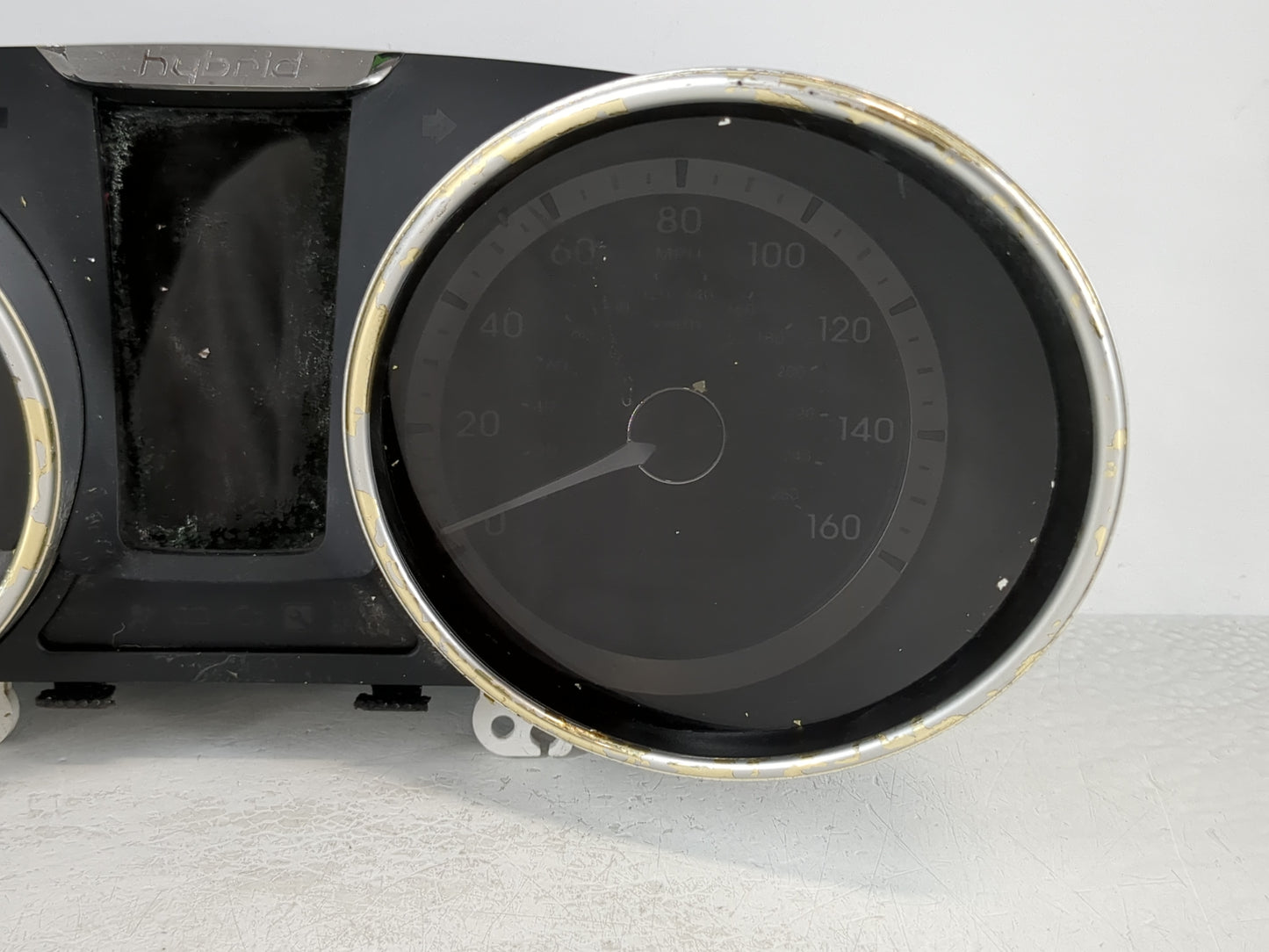 2011-2015 Hyundai Sonata Instrument Cluster Speedometer Gauges P/N:94001-4R002 Fits Fits 2011 2012 2013 2014 2015 OEM Used A