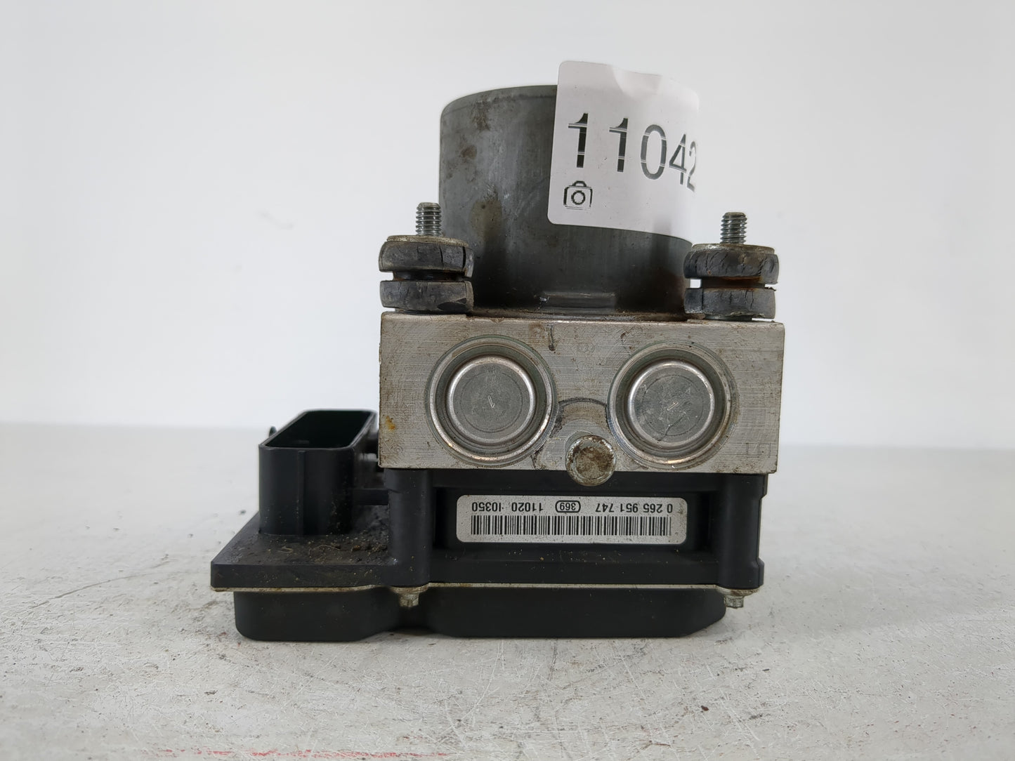 2011-2013 Hyundai Sonata ABS Pump Control Module Replacement P/N:58920-3Q500 Fits Fits 2011 2012 2013 OEM Used Auto Parts - 