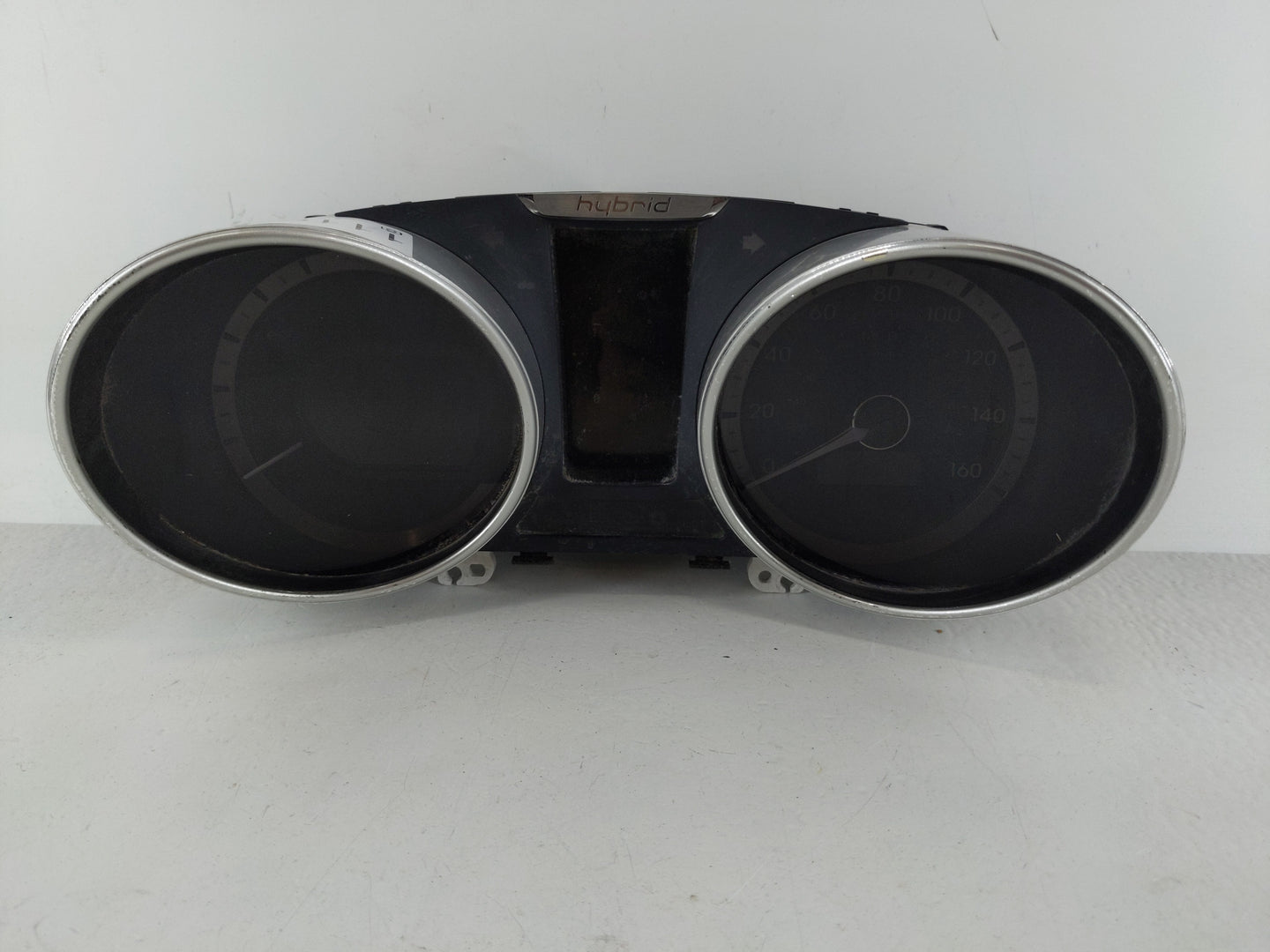 2011-2012 Hyundai Sonata Instrument Cluster Speedometer Gauges P/N:94001-4R002 Fits Fits 2011 2012 OEM Used Auto Parts - Oem