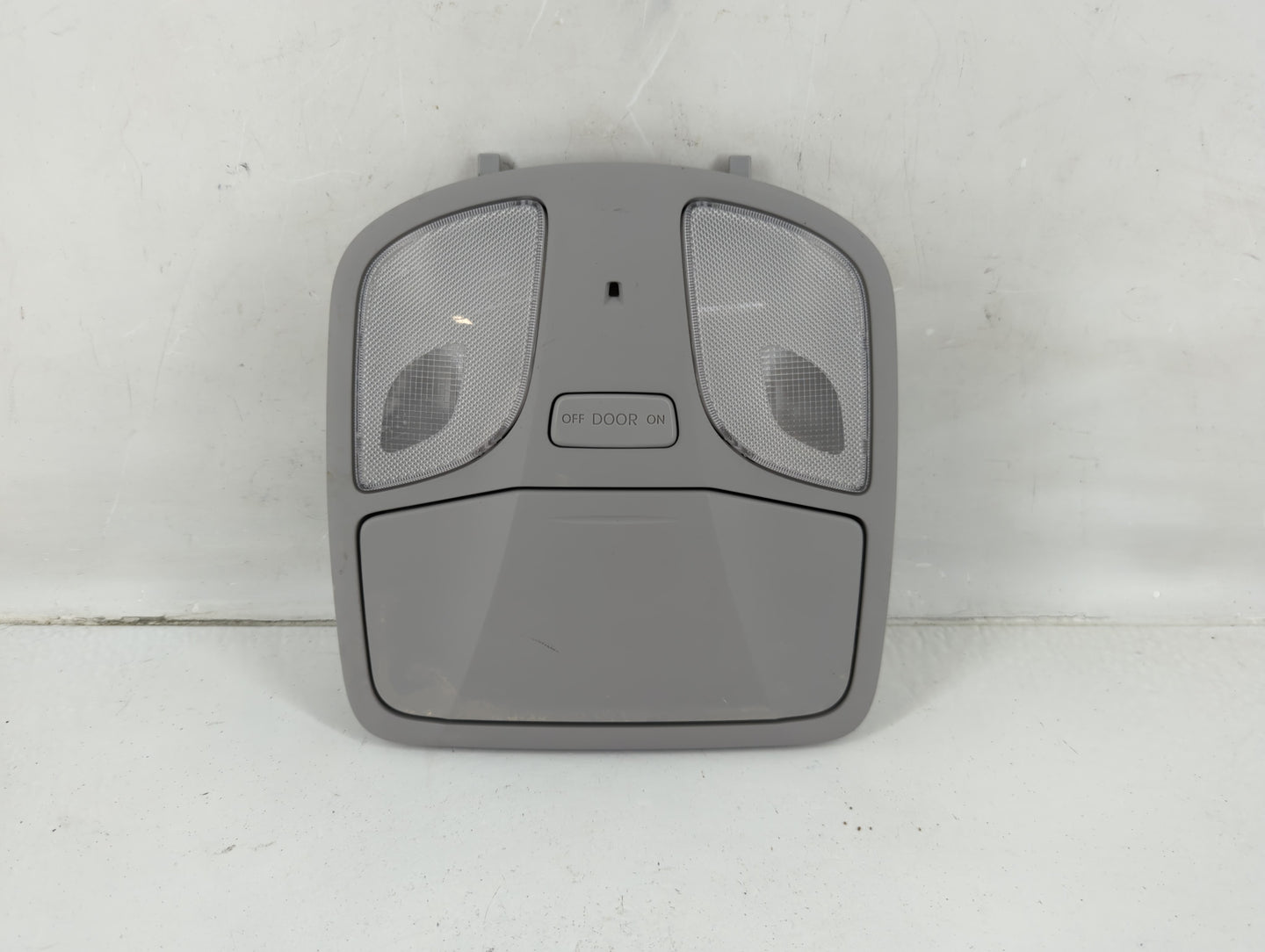 2012 Hyundai Sonata Overhead Roof Console - Oemusedautoparts1.com