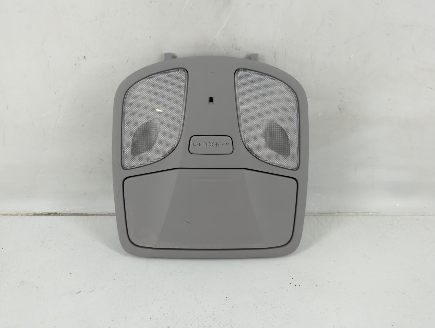 2012 Hyundai Sonata Overhead Roof Console - Oemusedautoparts1.com