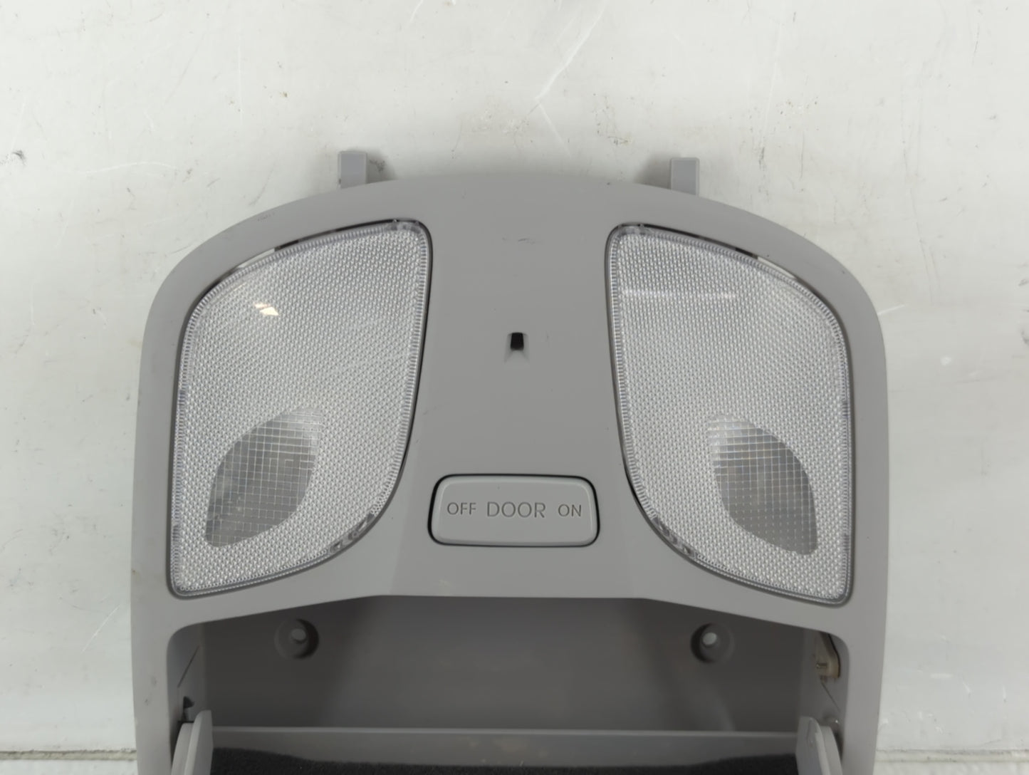 2012 Hyundai Sonata Overhead Roof Console - Oemusedautoparts1.com