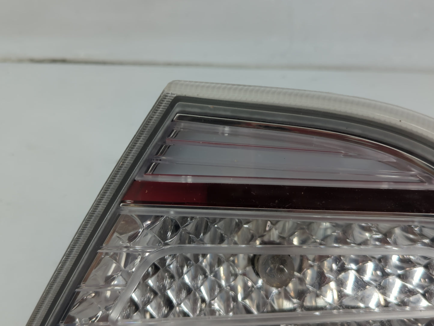 2011-2014 Hyundai Sonata Tail Light Assembly Passenger Right OEM P/N:92404-3S2 Fits Fits 2011 2012 2013 2014 OEM Used Auto P
