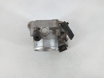 2011-2015 Hyundai Sonata Throttle Body P/N:35100-2G800 Fits Fits 2011 2012 2013 2014 2015 2016 OEM Used Auto Parts