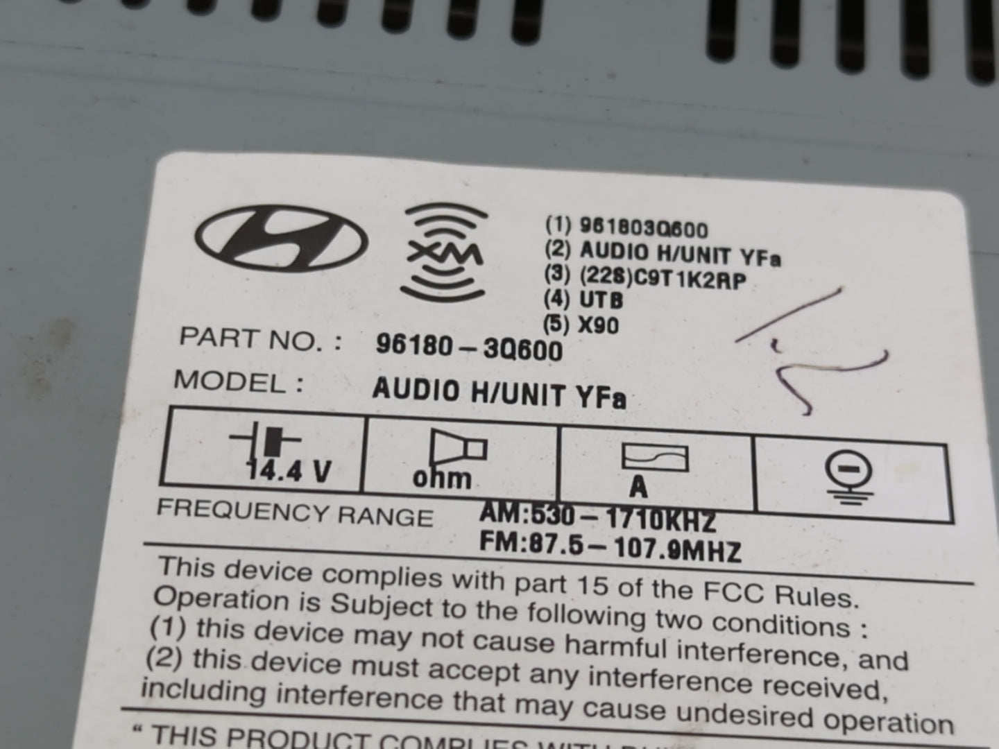 2012-2015 Hyundai Sonata Radio AM FM Cd Player Receiver Replacement P/N:96180-3Q600 Fits Fits 2012 2013 2014 2015 OEM Used A