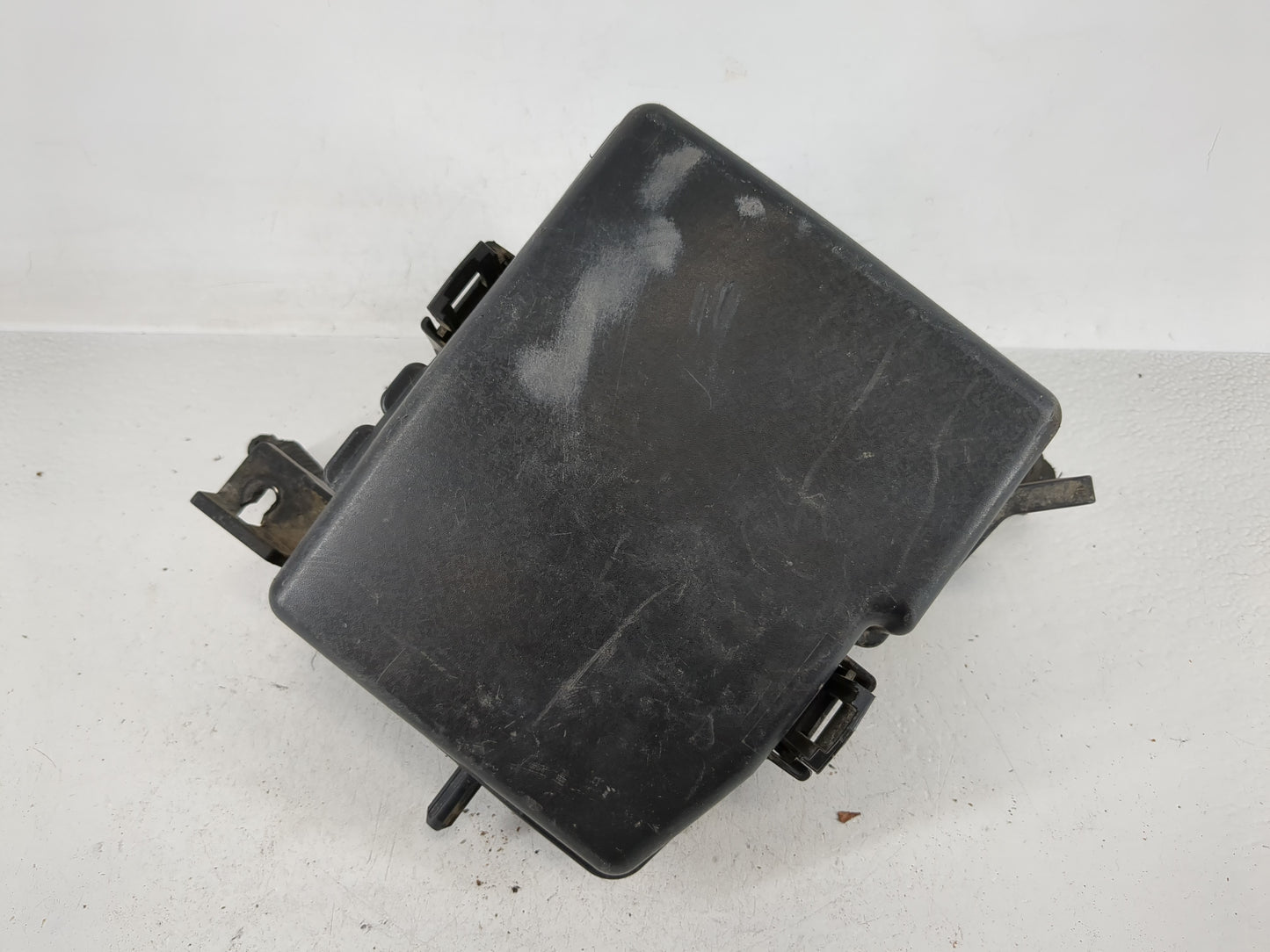 2011-2014 Hyundai Sonata Fusebox Fuse Box Panel Relay Module P/N:91950-3S711 Fits Fits 2011 2012 2013 2014 OEM Used Auto Par