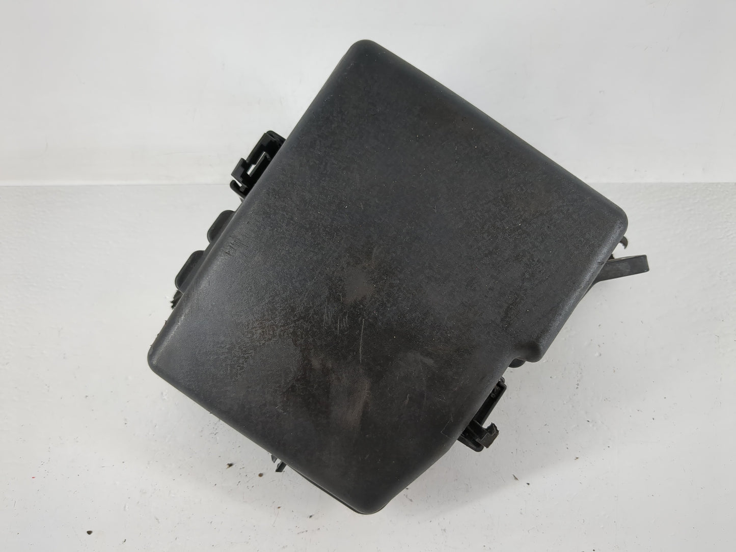 2011-2014 Hyundai Sonata Fusebox Fuse Box Panel Relay Module P/N:91950-3S711 Fits Fits 2011 2012 2013 2014 OEM Used Auto Par