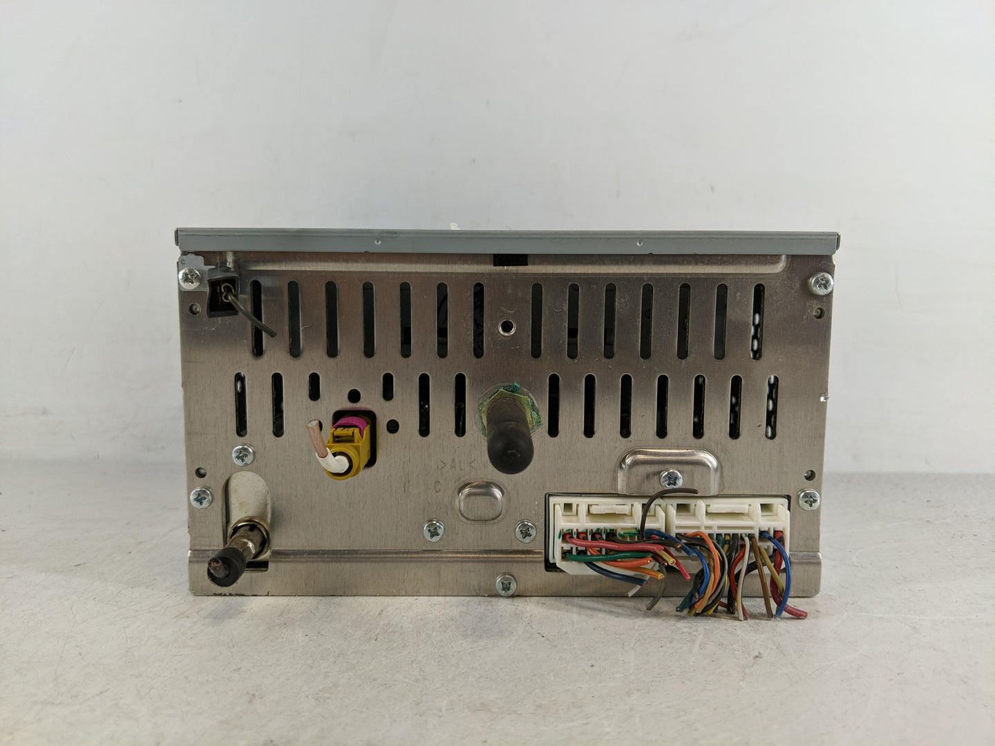 2012-2015 Hyundai Sonata Radio AM FM Cd Player Receiver Replacement P/N:96180-3Q600 Fits Fits 2012 2013 2014 2015 OEM Used A