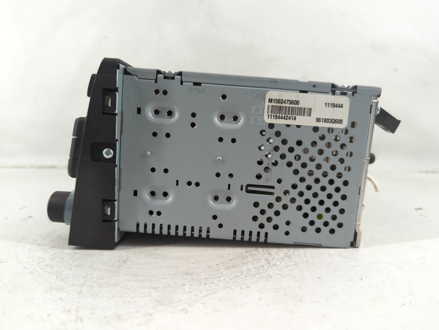 2012-2015 Hyundai Sonata Radio AM FM Cd Player Receiver Replacement P/N:96180-3Q600 Fits Fits 2012 2013 2014 2015 OEM Used A