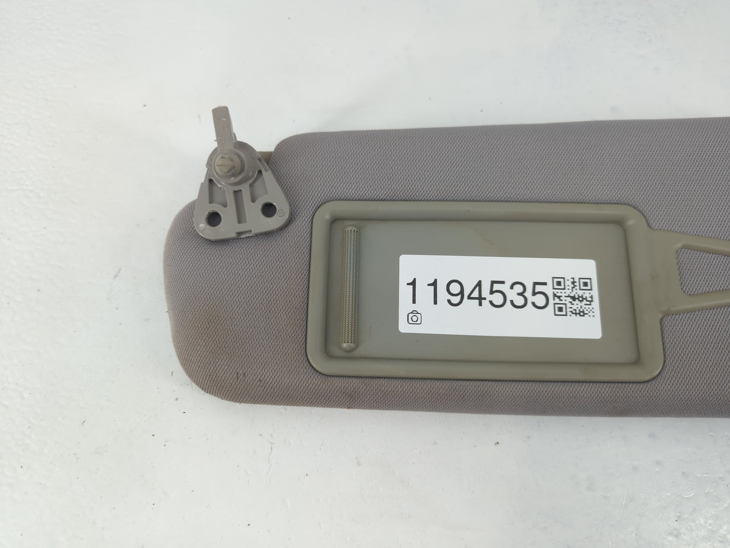 2011-2015 Hyundai Sonata Sun Visor Shade Replacement Driver Left Mirror Fits Fits 2011 2012 2013 2014 2015 OEM Used Auto Par
