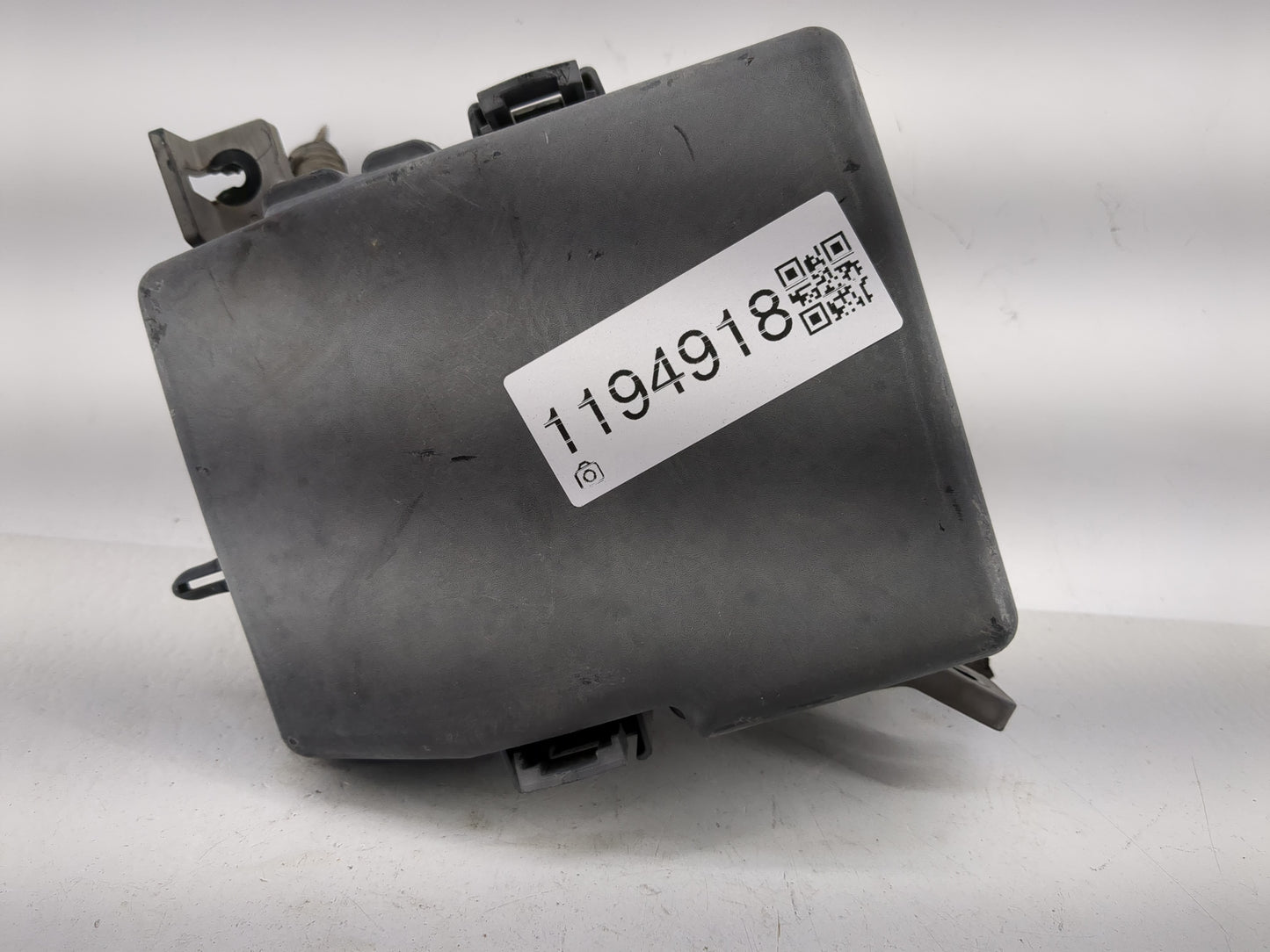 2011-2012 Hyundai Sonata Fusebox Fuse Box Panel Relay Module P/N:91200-4R015 Fits Fits 2011 2012 OEM Used Auto Parts - Oemus