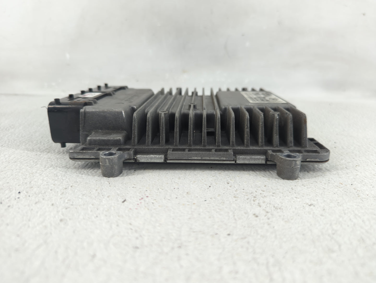 2011-2014 Hyundai Sonata PCM Engine Control Computer ECU ECM PCU OEM P/N:39111-2G662 39101-2G662 Fits Fits 2011 2012 2013 20