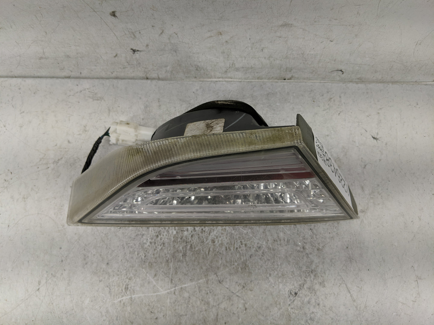 2011-2015 Hyundai Sonata Tail Light Assembly Driver Left OEM P/N:92402-3S2 Fits Fits 2011 2012 2013 2014 2015 OEM Used Auto 