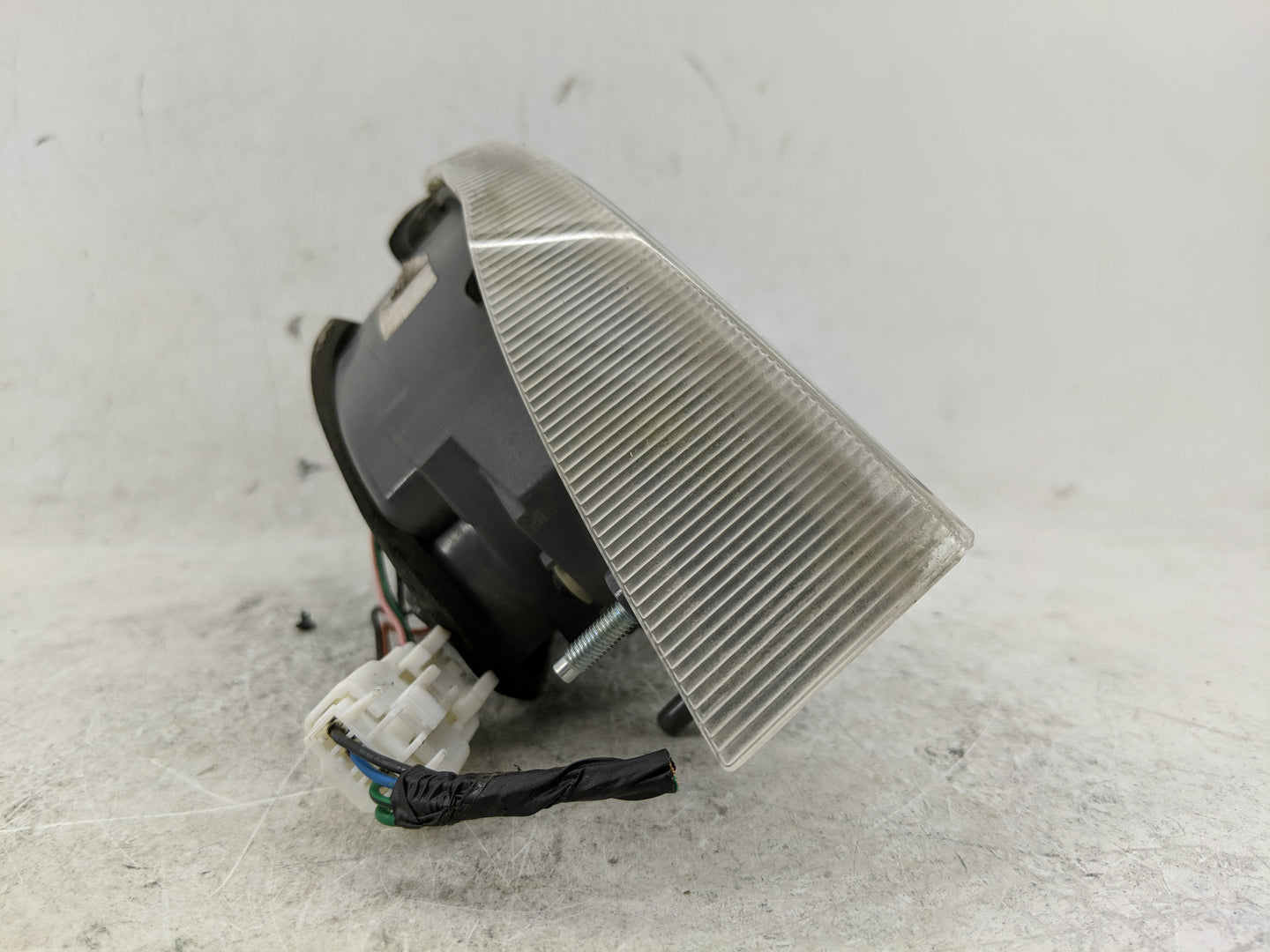 2011-2015 Hyundai Sonata Tail Light Assembly Driver Left OEM P/N:92402-3S2 Fits Fits 2011 2012 2013 2014 2015 OEM Used Auto 