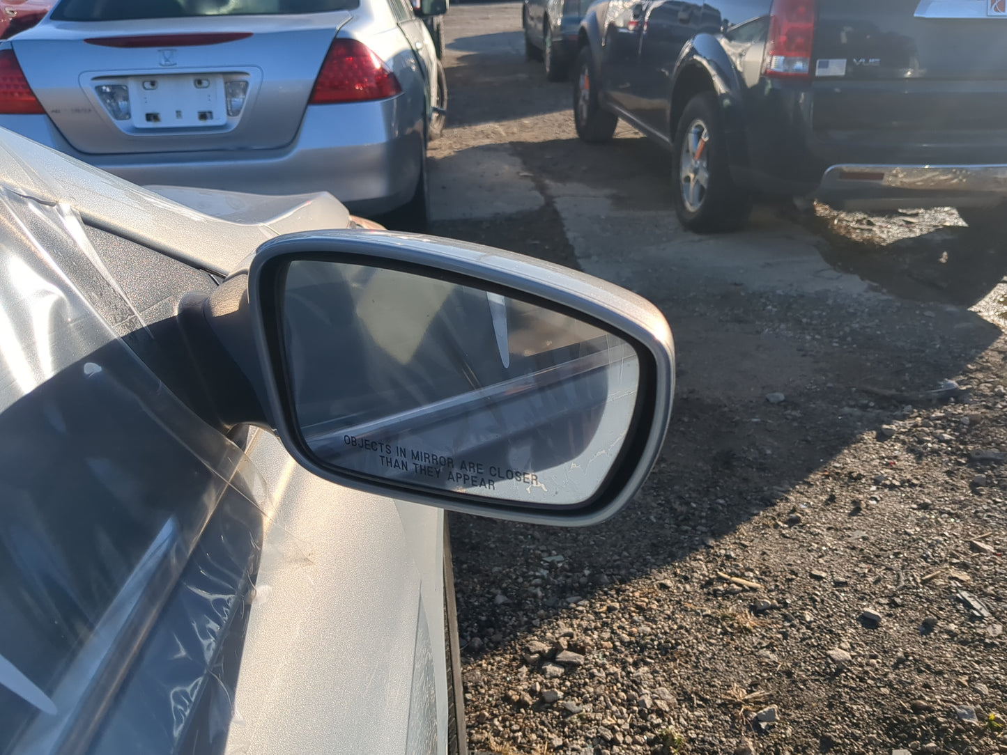 2011-2014 Hyundai Sonata Passenger Side View Mirror - Right Door Mirror OEM Used - Oemusedautoparts1.com
