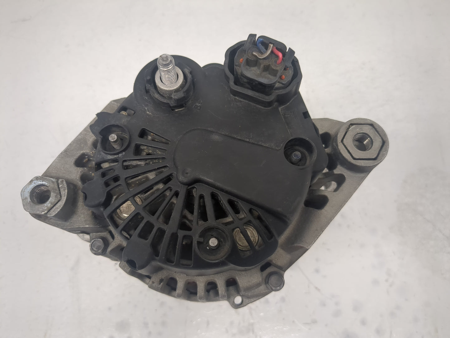 2011-2013 Hyundai Sonata Alternator Replacement Generator Charging Assembly Engine OEM P/N:2606184 B 37300-2G150 Fits OEM Us